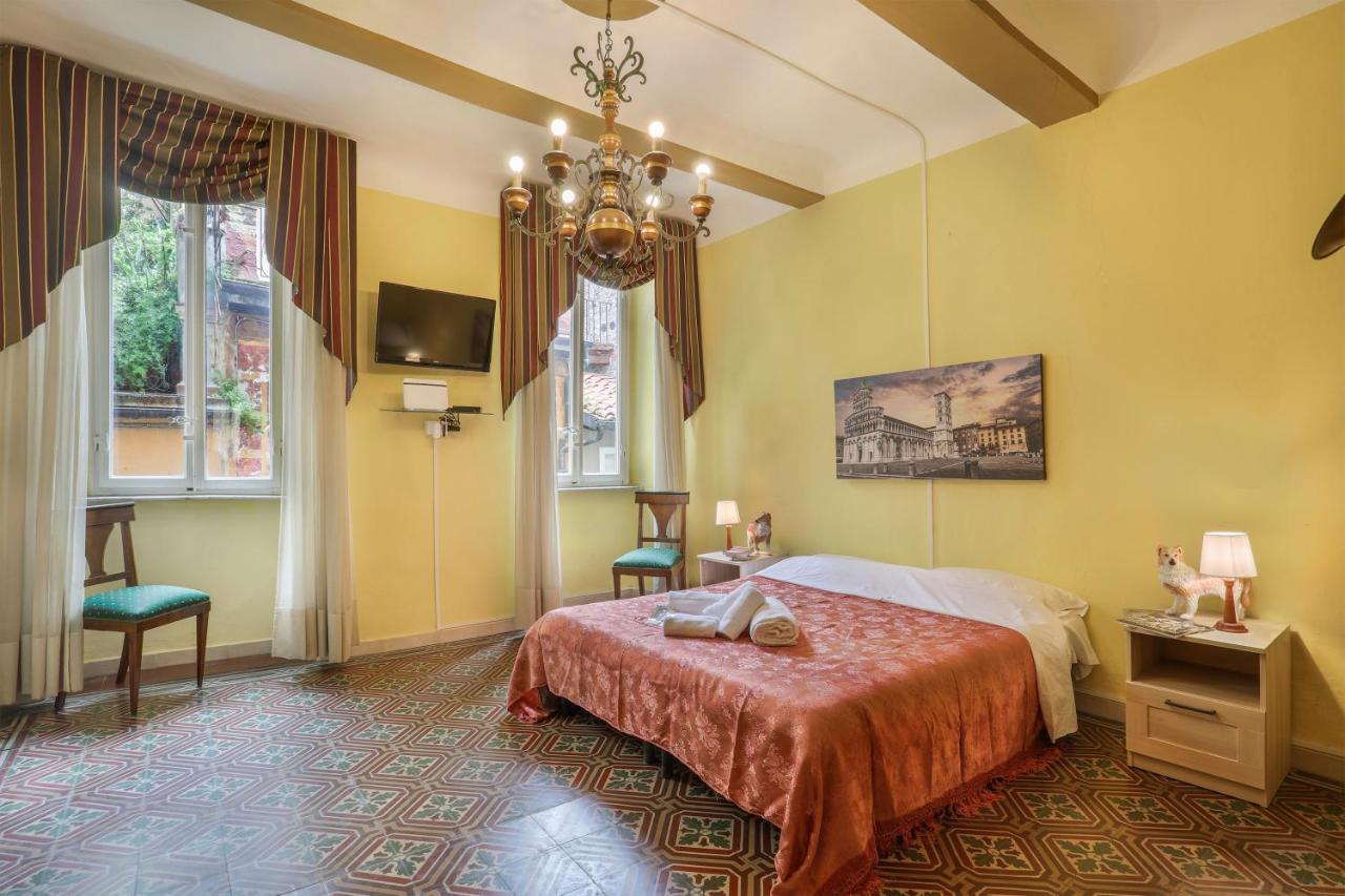 Apartment & Rooms In Lucca Center - Exterior photo